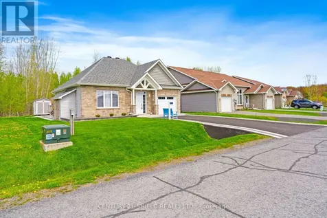 20317 Andrea Avenue South Glengarry ON K0C 2C0