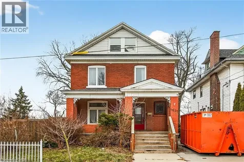 4637 Ellis Street Niagara Falls ON L2E 1H8