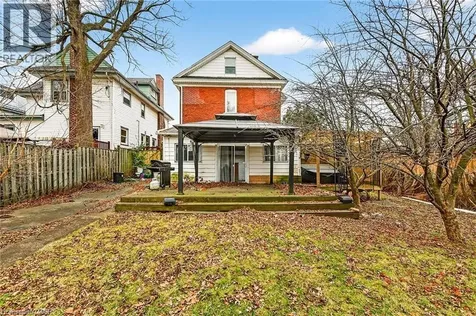 4637 Ellis Street Niagara Falls ON L2E 1H8