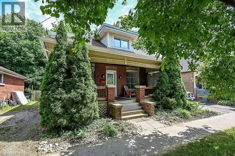 153 Eagle Avenue Brantford ON N3S 1Z7
