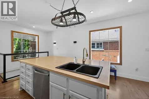 153 Eagle Avenue Brantford ON N3S 1Z7