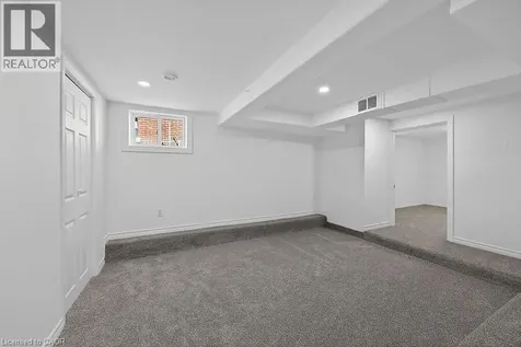 153 Eagle Avenue Brantford ON N3S 1Z7