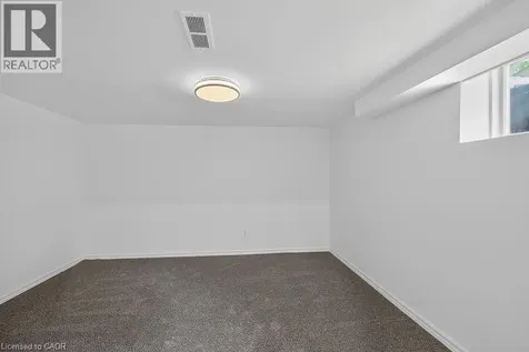 153 Eagle Avenue Brantford ON N3S 1Z7