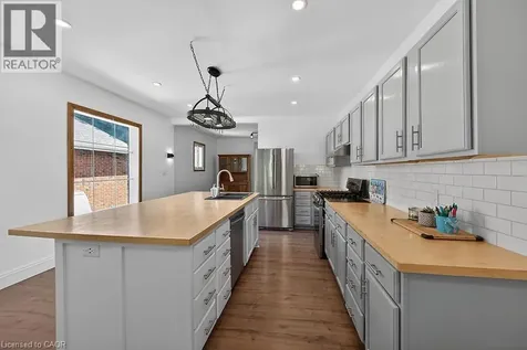 153 Eagle Avenue Brantford ON N3S 1Z7