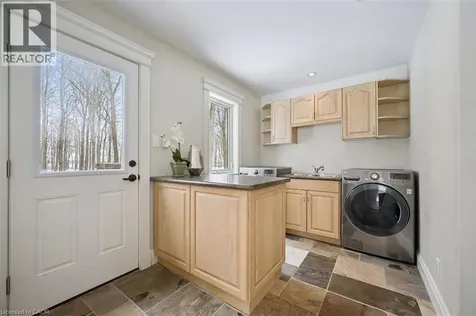 3314 Sandhills Road Baden ON N3A 3A7