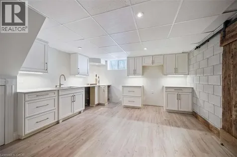 3314 Sandhills Road Baden ON N3A 3A7