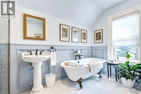 519 Queenston Road Niagara-on-the-lake ON L0S 1J0