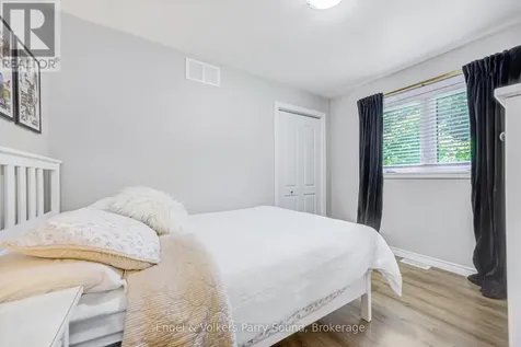 6 Lawrence Street Parry Sound ON P2A 2E2