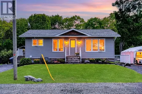 6 Lawrence Street Parry Sound ON P2A 2E2