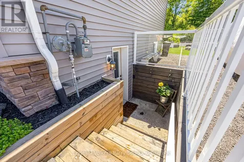 6 Lawrence Street Parry Sound ON P2A 2E2