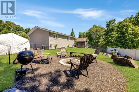 6 Lawrence Street Parry Sound ON P2A 2E2