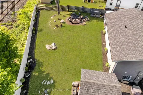 6 Lawrence Street Parry Sound ON P2A 2E2