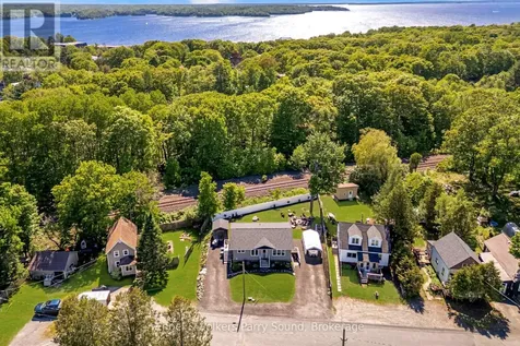 6 Lawrence Street Parry Sound ON P2A 2E2
