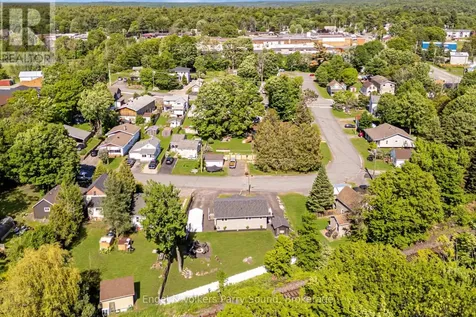 6 Lawrence Street Parry Sound ON P2A 2E2
