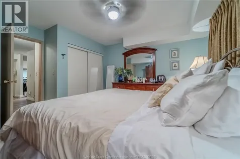 2922 Rivard Windsor ON N8T 3N9