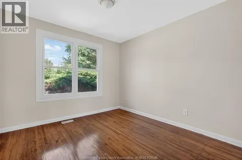 693 South Pacific Windsor ON N8X 2X1