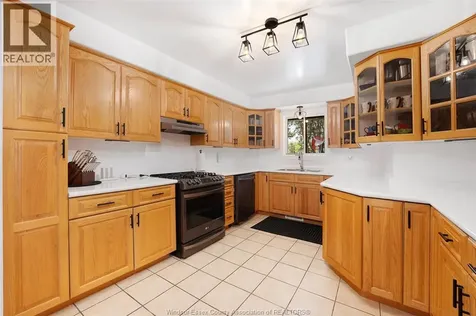 540 Simcoe Street Amherstburg ON N9V 1N3