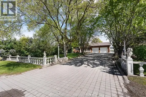 540 Simcoe Street Amherstburg ON N9V 1N3