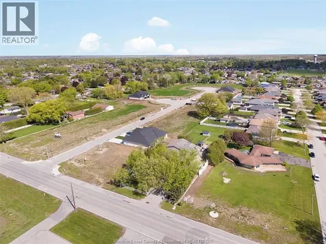 540 Simcoe Street Amherstburg ON N9V 1N3