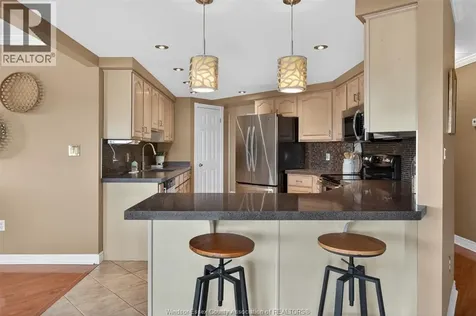 310 Village Grove Drive Tecumseh ON N8N 4X7