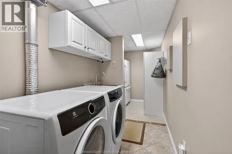 310 Village Grove Drive Tecumseh ON N8N 4X7