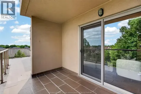 310 Village Grove Drive Tecumseh ON N8N 4X7
