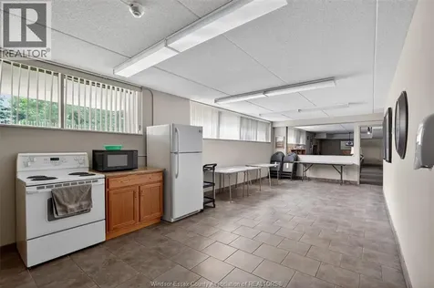 310 Village Grove Drive Tecumseh ON N8N 4X7