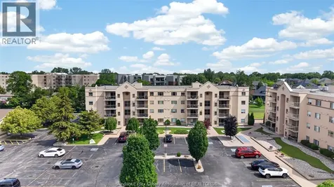310 Village Grove Drive Tecumseh ON N8N 4X7