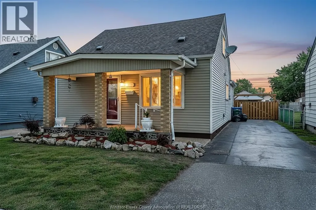 1554 Aubin Road Windsor ON N8Y 4G2