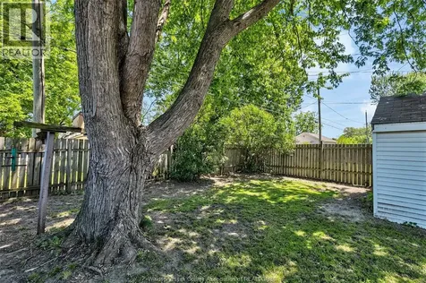 1554 Aubin Road Windsor ON N8Y 4G2