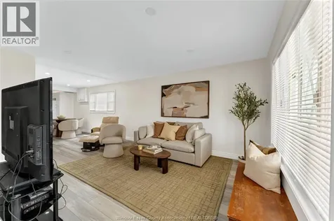 1554 Aubin Road Windsor ON N8Y 4G2