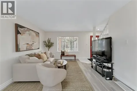 1554 Aubin Road Windsor ON N8Y 4G2