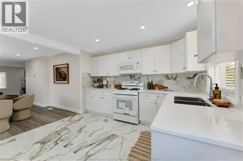 1554 Aubin Road Windsor ON N8Y 4G2