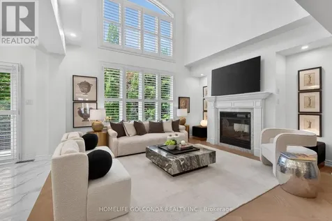 341 Admiral Drive Oakville (br Bronte) ON L6L 0C2