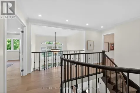341 Admiral Drive Oakville (br Bronte) ON L6L 0C2
