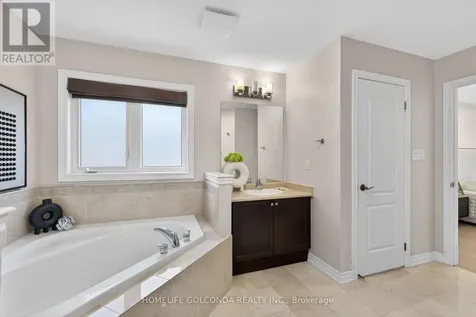 341 Admiral Drive Oakville (br Bronte) ON L6L 0C2