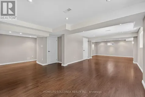 341 Admiral Drive Oakville (br Bronte) ON L6L 0C2
