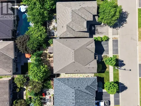 341 Admiral Drive Oakville (br Bronte) ON L6L 0C2