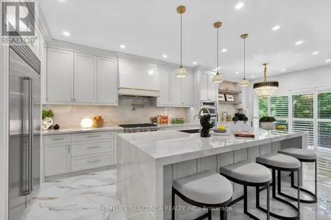 341 Admiral Drive Oakville (br Bronte) ON L6L 0C2