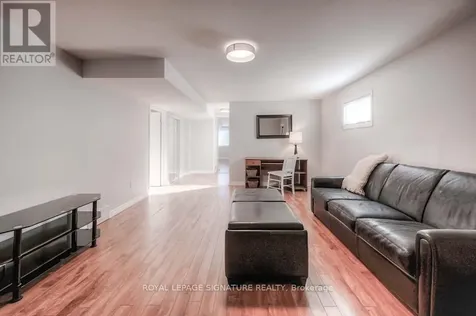 28 Coach Hill Drive Kitchener ON N2E 1P4