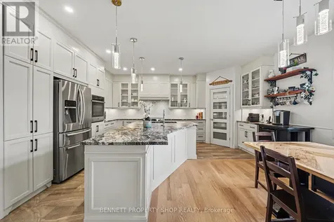 6264 Nick Adams Road Ottawa ON K4P 1H2