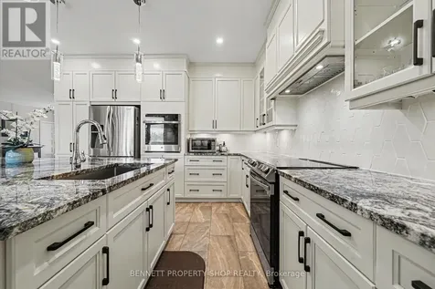 6264 Nick Adams Road Ottawa ON K4P 1H2