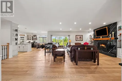6264 Nick Adams Road Ottawa ON K4P 1H2