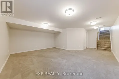 196 Angelonia Crescent Ottawa ON K1T 0Y4
