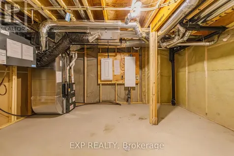 196 Angelonia Crescent Ottawa ON K1T 0Y4