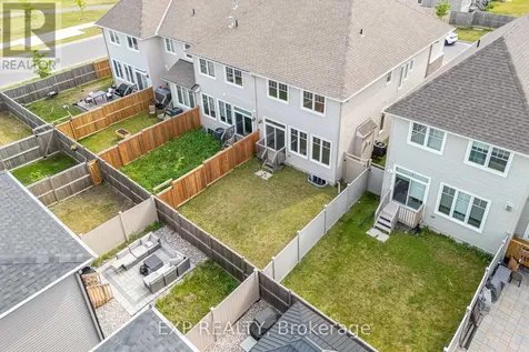 196 Angelonia Crescent Ottawa ON K1T 0Y4