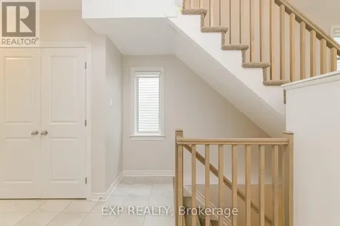 196 Angelonia Crescent Ottawa ON K1T 0Y4