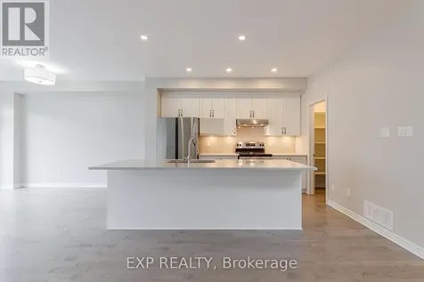 196 Angelonia Crescent Ottawa ON K1T 0Y4