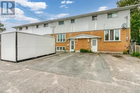 50 Jeanne D'arc Drive Unit# 3 Chelmsford ON P0M 1L0
