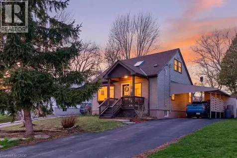 9 Morton Avenue Dundas ON L9H 2P4